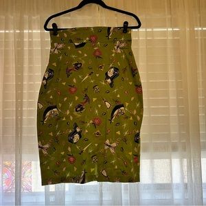 Laura Byrnes Snow White theme skirt